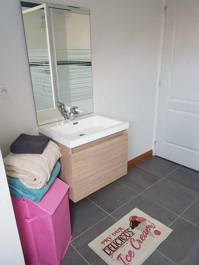 Location Appartement ويسانت المظهر الخارجي الصورة